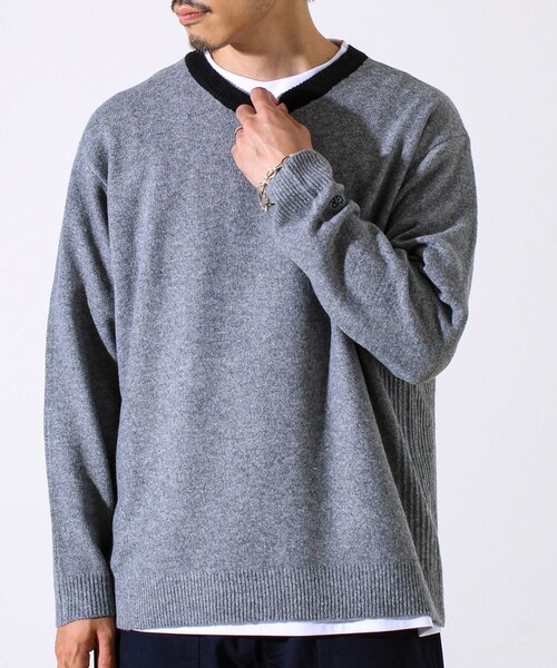 GLOSTER（グロスター）の「【配色リブが映える大人ニット】GR刺繍 浅Vネックプルオーバーニット（ニット/セーター・メンズ・オフホワイト/グレー/ブラック・S/M/L）」の6枚目の写真