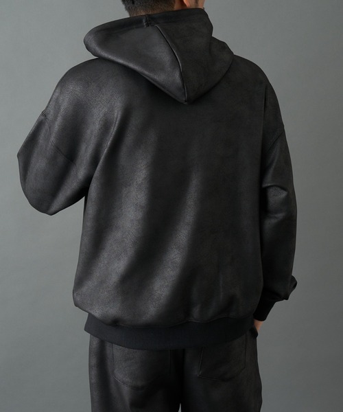 COLONY 2139（コロニートゥーワンスリーナイン）の「フェイクレザーコーティングフーディー（ベスト・メンズ・ブラック・MEDIUM/LARGE）」の8枚目の写真