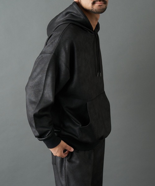 COLONY 2139（コロニートゥーワンスリーナイン）の「フェイクレザーコーティングフーディー（ベスト・メンズ・ブラック・MEDIUM/LARGE）」の11枚目の写真