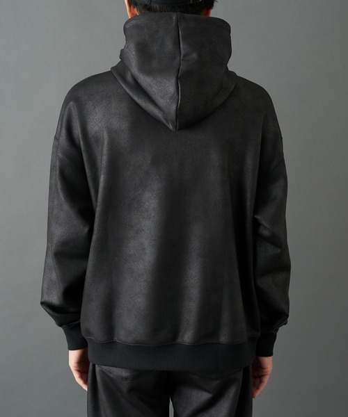 COLONY 2139（コロニートゥーワンスリーナイン）の「フェイクレザーコーティングフーディー（ベスト・メンズ・ブラック・MEDIUM/LARGE）」の4枚目の写真