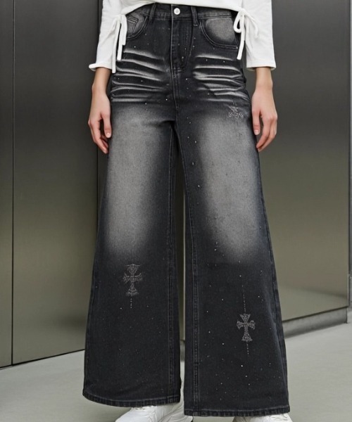 つうたん様OLLEBOREBLA ぶたさん ラインストーン ブラックデニム つう