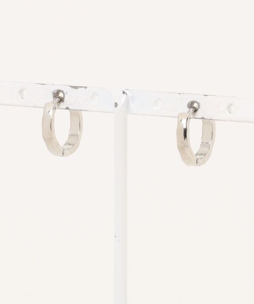 almo(アルモ)の「EK440/レッドワンポイントフープリングピアス/メンズ/両耳用(NEZ)(ピアス(両耳用)・メンズ・シルバー・FREE)」の6枚目の写真