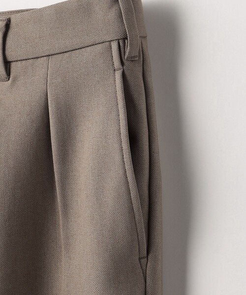 A DAY IN THE LIFE UNITED ARROWS(アデイインザライフユナイテッドアローズ)の「ウールライク サージ 2プリーツ スラックス <A DAY IN THE LIFE>(スラックス・メンズ・ベージュ・M/L)」の10枚目の写真