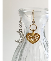 tone（トーン）の「【TOMEI LAB】ハート　ムーン　ピアス(MA)（ピアス（両耳用））」