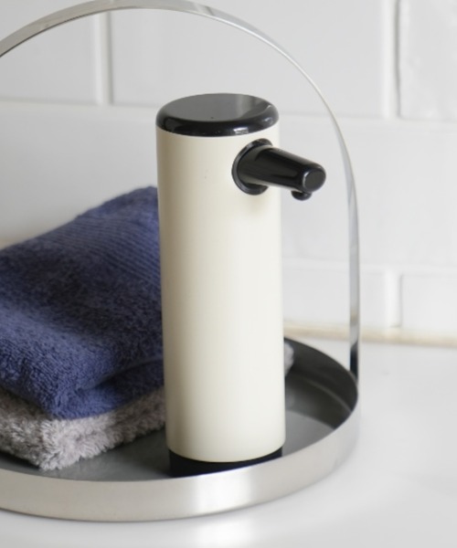 DULTON（ダルトン）の「FOAM SOAP DISPENSER/泡石鹸用 ソープディスペンサー（バス/トイレグッズ・メンズ・イエロー/セージグリーン/オフホワイト/シルバー・FREE）」の2枚目の写真