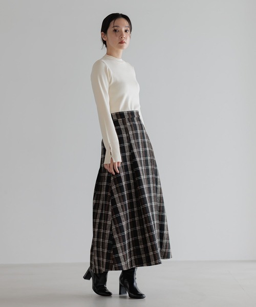 Andemiu（アンデミュウ）の「ソデボタンニット606098（ニット/セーター・レディース・アイボリー/ライトブルー/ネイビー/シャンパン・FREE）」の5枚目の写真