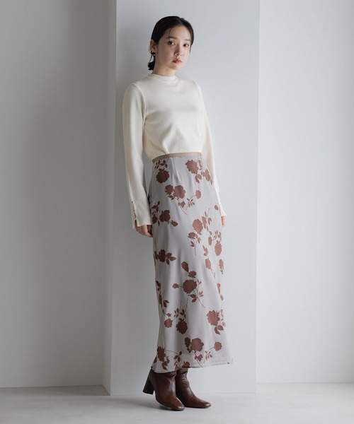 Andemiu（アンデミュウ）の「ソデボタンニット606098（ニット/セーター・レディース・アイボリー/ライトブルー/ネイビー/シャンパン・FREE）」の10枚目の写真