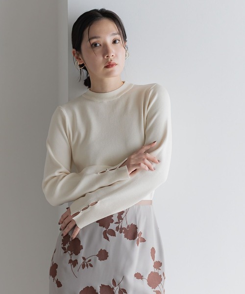 Andemiu（アンデミュウ）の「ソデボタンニット606098（ニット/セーター・レディース・アイボリー/ライトブルー/ネイビー/シャンパン・FREE）」の11枚目の写真