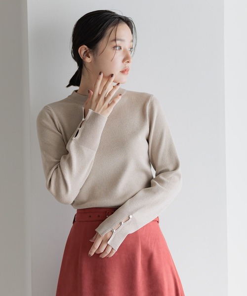 Andemiu（アンデミュウ）の「ソデボタンニット606098（ニット/セーター・レディース・アイボリー/ライトブルー/ネイビー/シャンパン・FREE）」の16枚目の写真