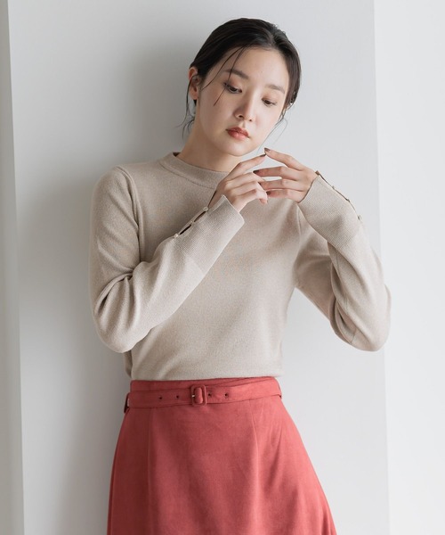 Andemiu（アンデミュウ）の「ソデボタンニット606098（ニット/セーター・レディース・アイボリー/ライトブルー/ネイビー/シャンパン・FREE）」の17枚目の写真