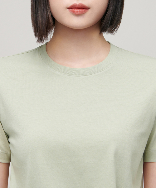 MUSINSA STANDARD WOMAN（ムシンサスタンダードウーマン）の「[クールタンダード] ウィメンズ ベーシック クルーネック Tシャツ [ペイルグリーン]（Tシャツ/カットソー・レディース・その他・SMALL/X-SMALL/LARGE/MEDIUM/X-LARGE）」の4枚目の写真