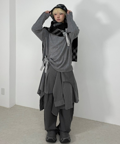 Never mind the XU / Chikashitsu+(ネバーマインド ザ エックスユー / チカシツプラス)の「【Nerd out XU】side tuck slacks / 【ナードアウトエックスユー】サイドタックスラックス <着用動画あり>(スラックス・メンズ・グレー/ブラック・M/L)」の6枚目の写真