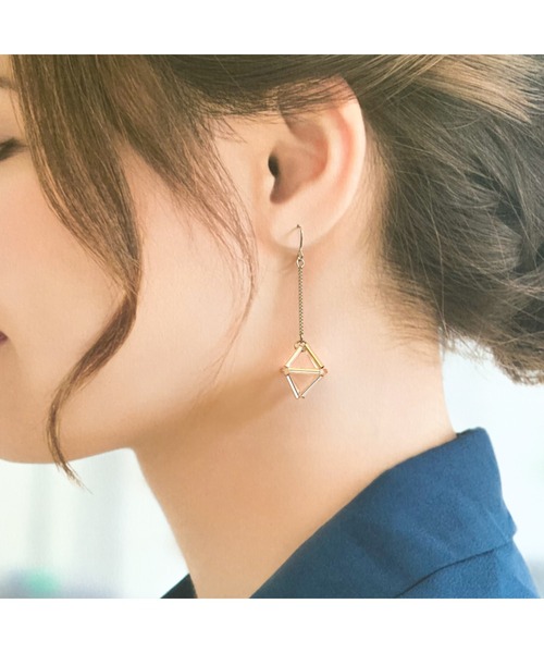 tone（トーン）の「【TOMEI LAB】ヒンメリ風 正八面体 揺れる ピアス(MA)（ピアス（両耳用）・レディース・ピンクゴールド/ライトグリーン/ゴールド/ライトブルー・FREE）」の10枚目の写真