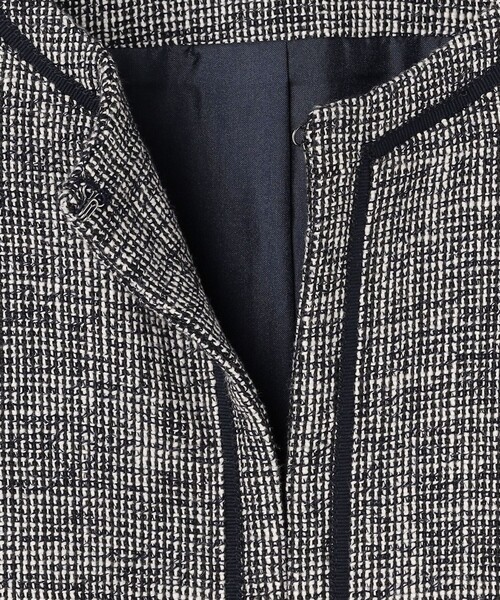 ANY SIS(エニィスィス)の「ライトストレッチ ツイード ジャケット(ノーカラージャケット・レディース・ネイビー系6/ライトグレー系6・X-SMALL)」の7枚目の写真