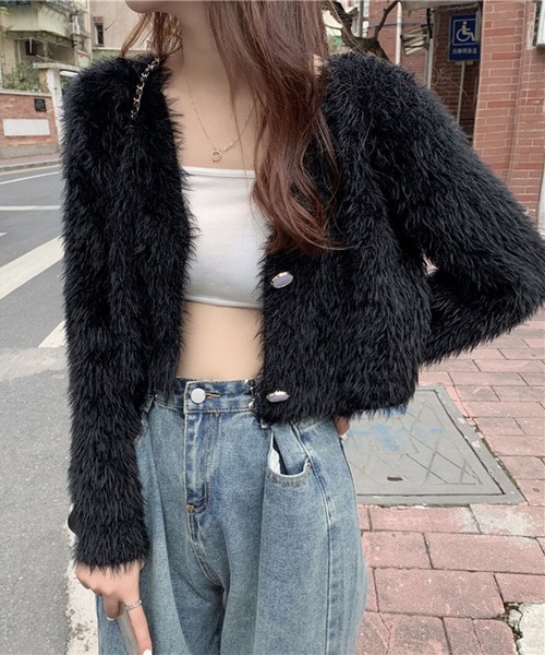 VIBGYOR(ヴィブジョー)の「【EIZZ/アイズ】シャギーニット Vネック クロップドカーディガン(カーディガン/ボレロ・レディース・パープル/ホワイト/ブラック/ブルー・FREE)」の17枚目の写真