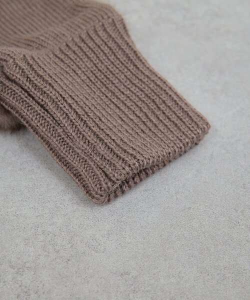 GALLARDAGALANTE（ガリャルダガランテ）の「エコファーハンドウォーマー（その他小物・レディース・ベージュ/グレイッシュベージュ・FREE）」の11枚目の写真