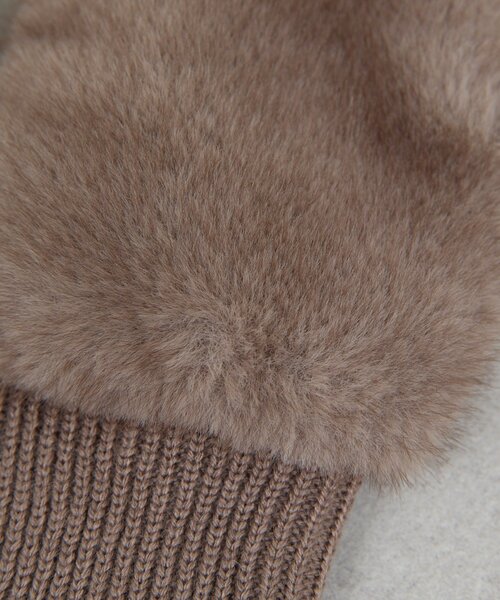 GALLARDAGALANTE（ガリャルダガランテ）の「エコファーハンドウォーマー（その他小物・レディース・ベージュ/グレイッシュベージュ・FREE）」の13枚目の写真