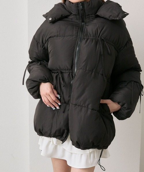 OLIVE des OLIVE（オリーブデオリーブ）の「リボンエコダウンミドル丈ブルゾン（ダウンジャケット/コート・レディース・ブラック/オフホワイト/ピンク・FREE）」の8枚目の写真