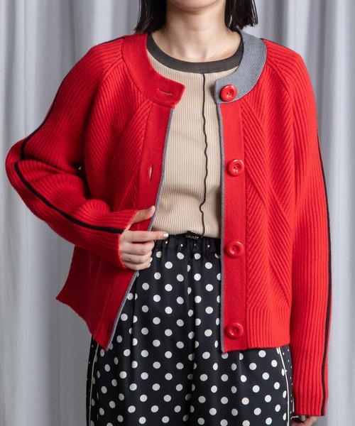 MARECHAL TERRE（マルシャルテル）の「クルーネックカラーカーディガン（カーディガン/ボレロ・レディース・レッド/ライム/パープル/ブラック・MEDIUM）」の5枚目の写真