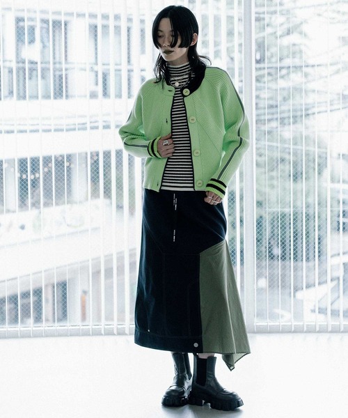 MARECHAL TERRE（マルシャルテル）の「クルーネックカラーカーディガン（カーディガン/ボレロ・レディース・レッド/ライム/パープル/ブラック・MEDIUM）」の19枚目の写真