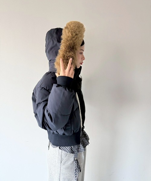 SANSeLF（サンセルフ）の「【SANSeLF】 ショートボリュームダウンジャケット saw25a059（ダウンジャケット/コート・レディース・ネイビー/ベージュ・FREE）」の13枚目の写真