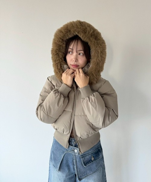 SANSeLF（サンセルフ）の「【SANSeLF】 ショートボリュームダウンジャケット saw25a059（ダウンジャケット/コート・レディース・ネイビー/ベージュ・FREE）」の22枚目の写真