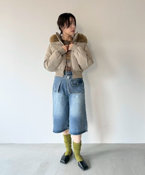 SANSeLF（サンセルフ）の「【SANSeLF】 ショートボリュームダウンジャケット saw25a059（ダウンジャケット/コート・レディース・ネイビー/ベージュ・FREE）」の5枚目の写真