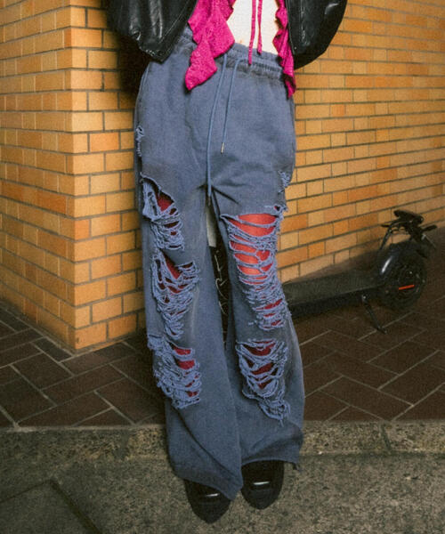 ROYAL FLASH(ロイヤルフラッシュ)の「MITSUKI/ミツキ/ハイダメージスウェットパンツ(スウェットパンツ・レディース・グレー/ブラック・F)」の2枚目の写真