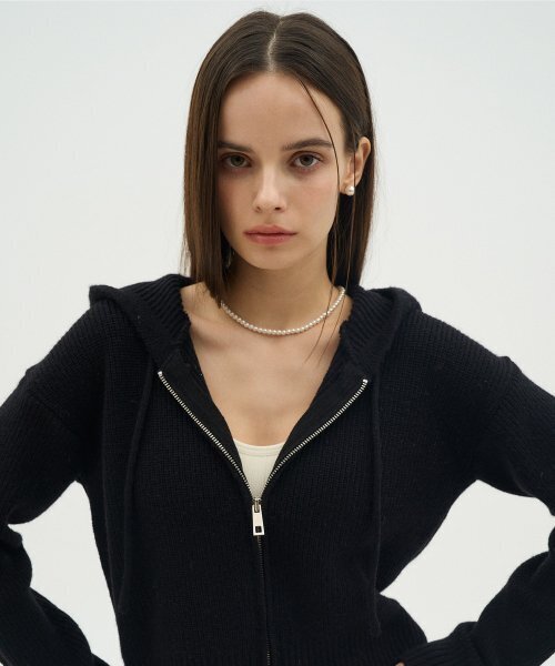 BLOND9(ブロンドナイン)の「アリスリーブニットフードジップアップ_ブラック(パーカー・レディース・その他・SMALL/MEDIUM)」の4枚目の写真