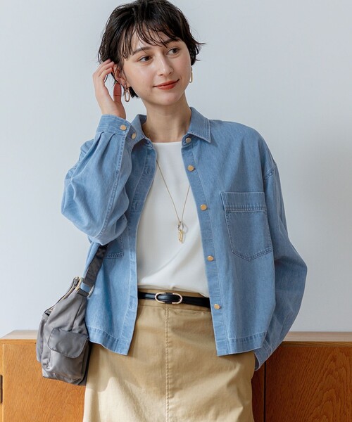 ライトダンガリー デニムショートシャツ（シャツ/ブラウス）｜23区 L
