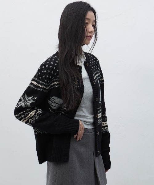 GENERAL IDEA(ジェネラルアイデア)の「【GENERAL IDEA】スワンノルディック柄ニットカーディガン / SWAN NORDIC KNIT CARDIGAN(カーディガン/ボレロ・レディース・クリーム/ブラック/ブラウン・M/S/L)」の14枚目の写真