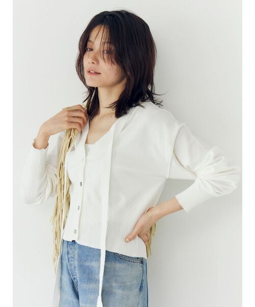 Ungrid（アングリッド）の「リボンデザインニットカーディガン（カーディガン/ボレロ・レディース・オフホワイト/チャコールグレー/オレンジ・FREE）」の5枚目の写真