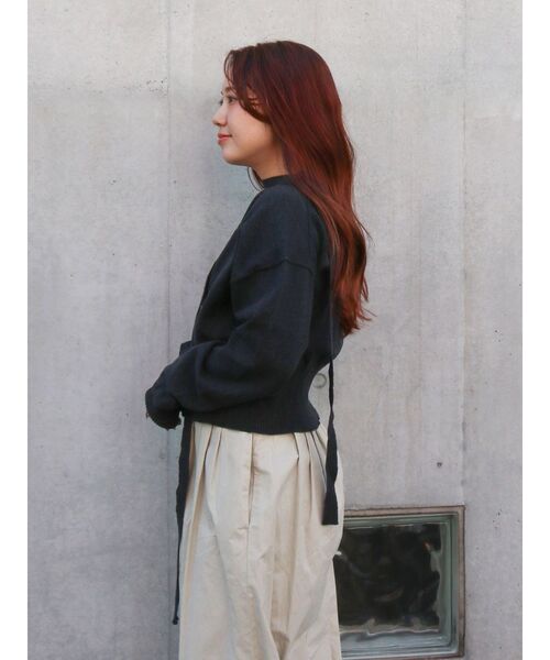 Ungrid（アングリッド）の「リボンデザインニットカーディガン（カーディガン/ボレロ・レディース・オフホワイト/チャコールグレー/オレンジ・FREE）」の13枚目の写真