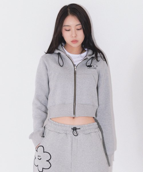 PIECEMAKER(ピースメーカー)の「DAISY CROP ZIP HOODIE (GREY)(パーカー・レディース・その他・FREE)」の1枚目の写真