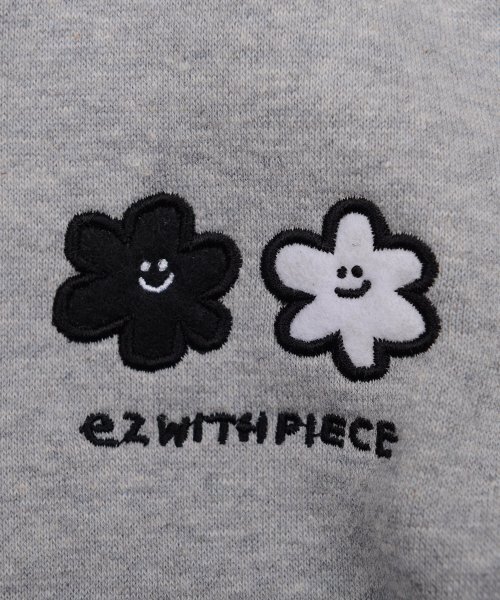 PIECEMAKER(ピースメーカー)の「DAISY CROP ZIP HOODIE (GREY)(パーカー・レディース・その他・FREE)」の4枚目の写真