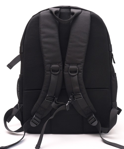 KiU（キウ）の「エブリディバックパック 15インチPC対応 (34L)（バックパック/リュック・レディース・ブラック/サンドベージュ・FREE）」の21枚目の写真