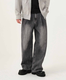 ACSHI（アクシ）の「ワンタックウォッシュドバルーンフィットワイドデニムパンツユニセックス（ブラック）（デニムパンツ）」