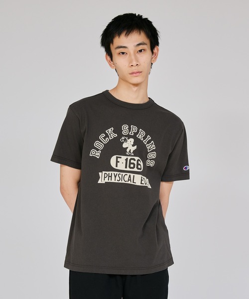 Champion(チャンピオン)の「【Champion/チャンピオン】メンズ ベーシック ショートスリーブTシャツ(Tシャツ/カットソー・メンズ・ブラック系その他/グレー/ホワイト系その他3/ダークブルー・XX-LARGE/XXXX-LARGE/XXX-LARGE)」の2枚目の写真