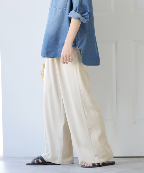 JOURNAL STANDARD relume（ジャーナルスタンダード　レリューム）の「《再入荷！》サテンベイカーパンツ（その他パンツ・レディース・ブラック系その他/ベージュ/カーキ・36/38）」の15枚目の写真