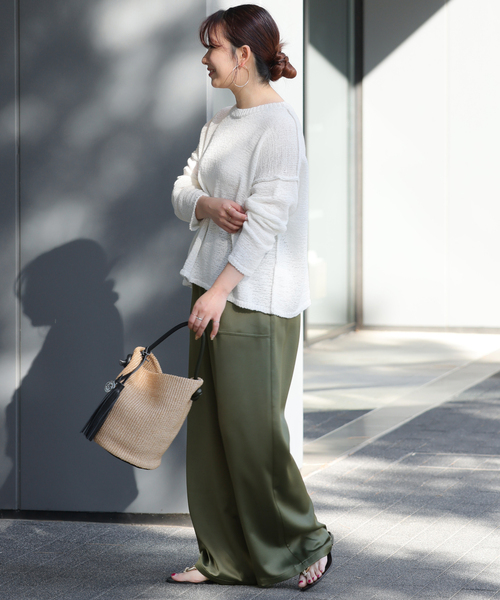 JOURNAL STANDARD relume（ジャーナルスタンダード　レリューム）の「《再入荷！》サテンベイカーパンツ（その他パンツ・レディース・ブラック系その他/ベージュ/カーキ・36/38）」の18枚目の写真