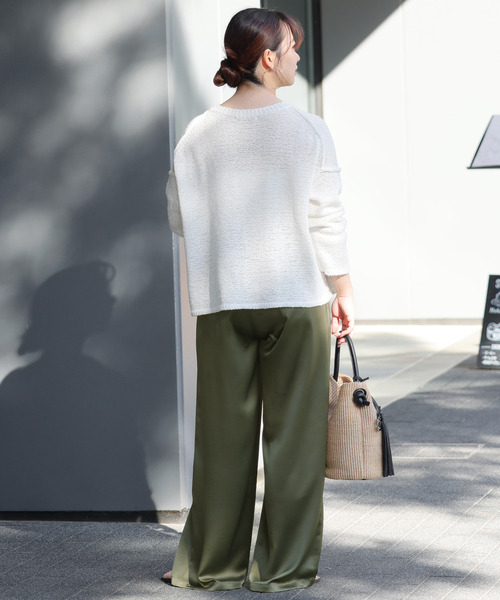 JOURNAL STANDARD relume（ジャーナルスタンダード　レリューム）の「《再入荷！》サテンベイカーパンツ（その他パンツ・レディース・ブラック系その他/ベージュ/カーキ・36/38）」の19枚目の写真