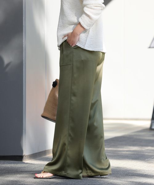 JOURNAL STANDARD relume（ジャーナルスタンダード　レリューム）の「《再入荷！》サテンベイカーパンツ（その他パンツ・レディース・ブラック系その他/ベージュ/カーキ・36/38）」の21枚目の写真
