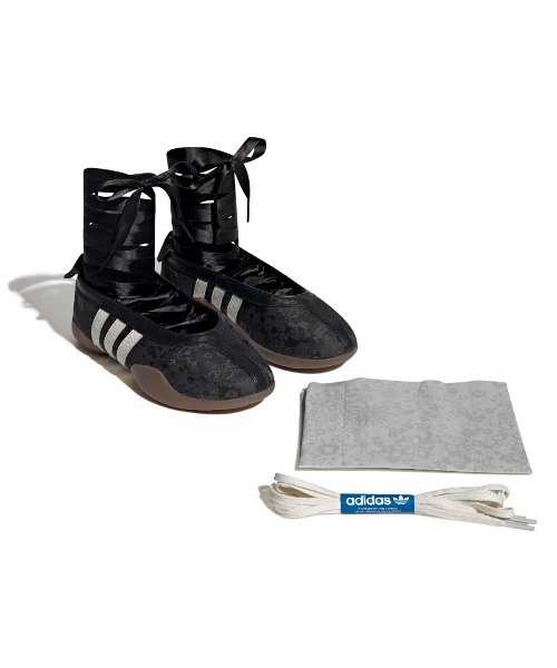 adidas(アディダス)の「adidas originals TAEKWONDO MEI BALLET W(アディダスオリジナルス テコンドー メイ バレエ W)(バレエシューズ・レディース・ピンク系/ブラック系・23cm/23.5cm/24cm/24.5cm/25cm)」の2枚目の写真