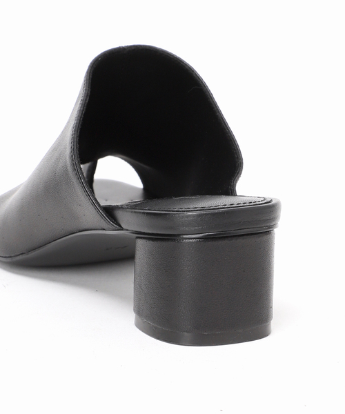 JOURNAL STANDARD relume（ジャーナルスタンダード　レリューム）の「［26SS新作］RELUME トングヒールサンダル（サンダル・レディース・ブラック/ブラウン・23.5cm/23cm/24.5cm/24cm）」の7枚目の写真