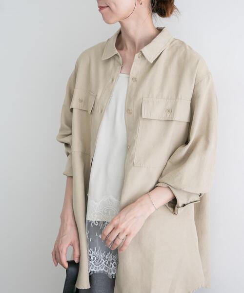 ITEMS URBANRESEARCH(アイテムズ アーバンリサーチ)の「ピーチスキンシャツ(シャツ/ブラウス・レディース・ブラウン/スミクロ/ベージュ・FREE)」の6枚目の写真