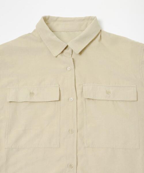 ITEMS URBANRESEARCH(アイテムズ アーバンリサーチ)の「ピーチスキンシャツ(シャツ/ブラウス・レディース・ブラウン/スミクロ/ベージュ・FREE)」の12枚目の写真