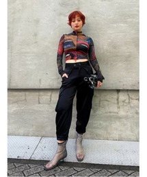 【Desigual × Nicki Nicole】サテンブラックカーゴクロップドパンツ