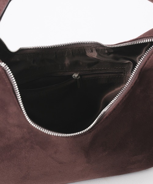 Adoon plain(アドーンプレーン)の「FAKE SUEDE HALF-MOON BAG / フェイクスエードハーフムーンバッグ(ショルダーバッグ・メンズ・ブラウン・FREE)」の17枚目の写真