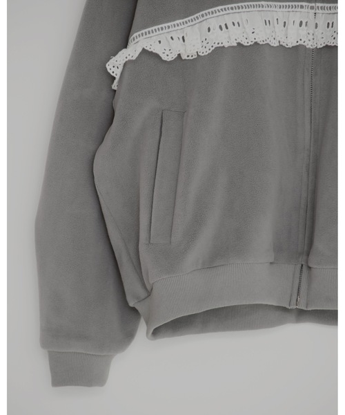 JUMELLE（ジュメロ）の「レースフルジップジャケット（ブルゾン・レディース・グレー・FREE）」の4枚目の写真