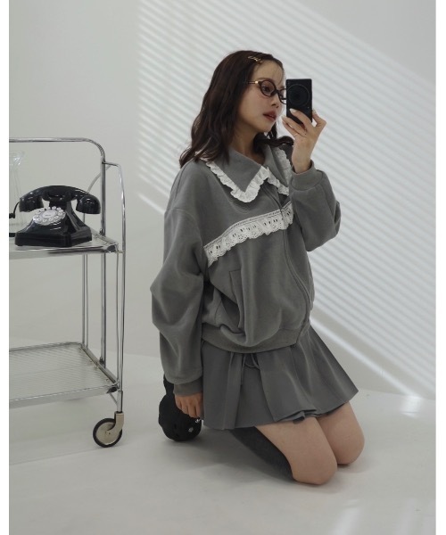 JUMELLE（ジュメロ）の「レースフルジップジャケット（ブルゾン・レディース・グレー・FREE）」の9枚目の写真